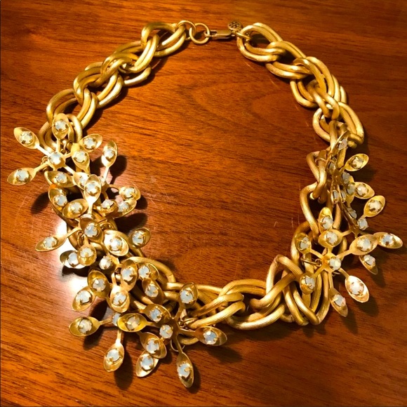 Tory Burch Jewelry - Tory Burch Idelle Flower Sparkle Necklace